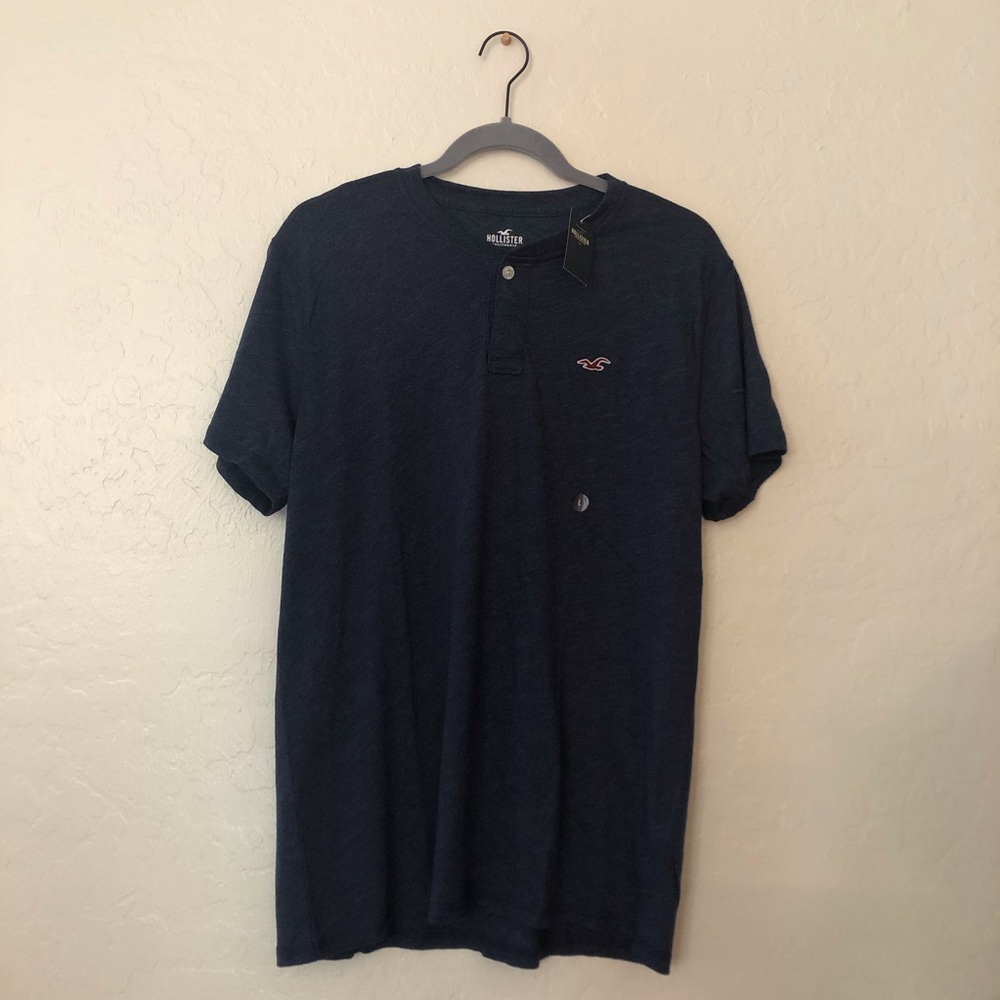 Men’s Hollister T-Shirt
